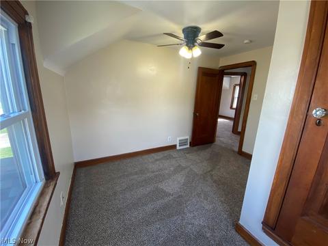 166 Spruce St, Elyria, OH 44035 photo 23