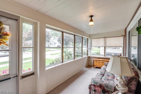 82 E Brookside Ave, Akron, OH 44301 photo 26