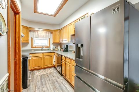 82 E Brookside Ave, Akron, OH 44301 photo 12