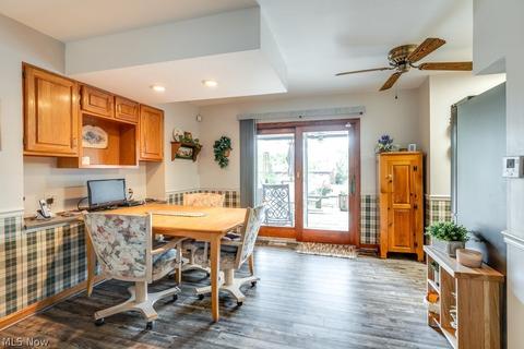 82 E Brookside Ave, Akron, OH 44301 photo 8