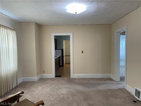 357 E 248th St, Euclid, OH 44123 photo 8