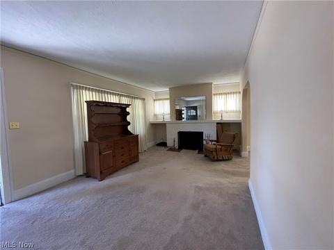 357 E 248th St, Euclid, OH 44123 photo 7