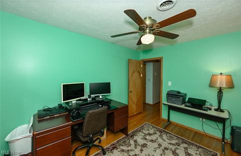 2428 Wright Rd, Akron, OH 44320 photo 17
