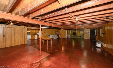 2428 Wright Rd, Akron, OH 44320 photo 25