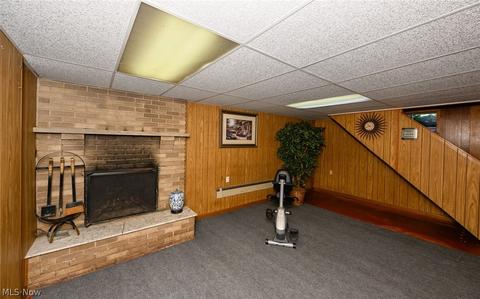 2428 Wright Rd, Akron, OH 44320 photo 22