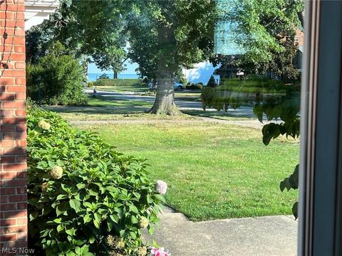 34 E 221st St, Euclid, OH 44123 photo 6