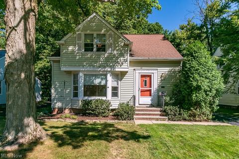 5275 Case Ave, Lyndhurst, OH 44124 photo 1
