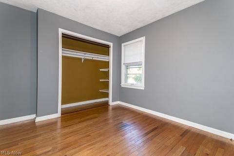 5275 Case Ave, Lyndhurst, OH 44124 photo 14