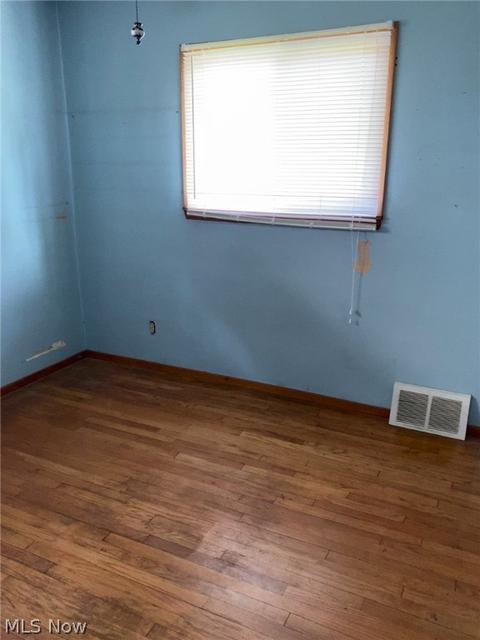 2248 Rockefeller Rd, Wickliffe, OH 44092 photo 8