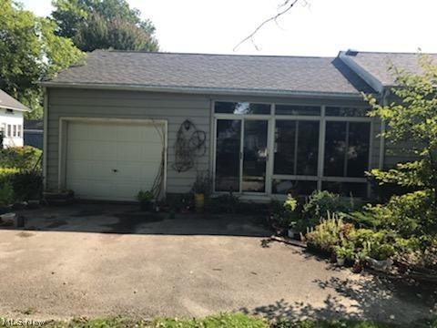 3 Lakehurst Dr W, Ashtabula, OH 44004 photo 3