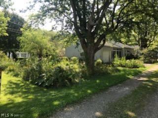 3 Lakehurst Dr W, Ashtabula, OH 44004 photo 2