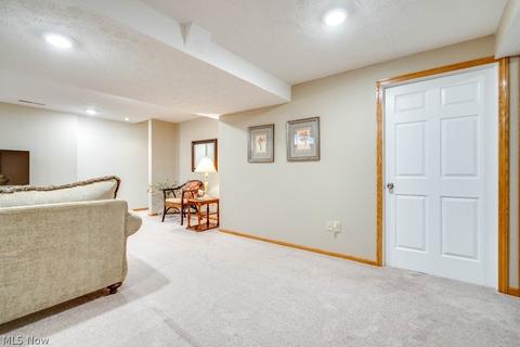 3200 Cloverhurst St NE, Canton, OH 44721 photo 33