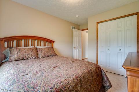 3200 Cloverhurst St NE, Canton, OH 44721 photo 20