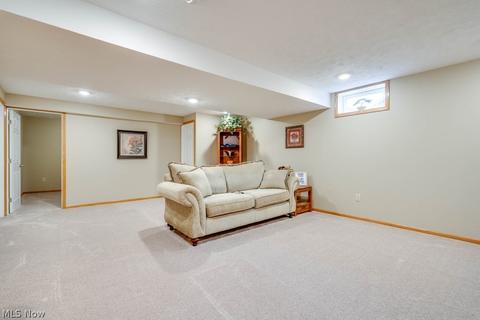 3200 Cloverhurst St NE, Canton, OH 44721 photo 30