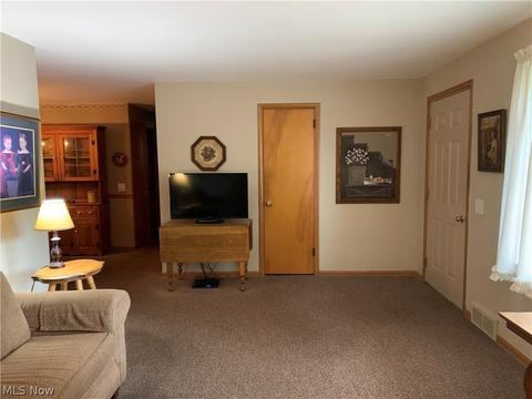 4613 4th St NW, Canton, OH 44708 photo 5