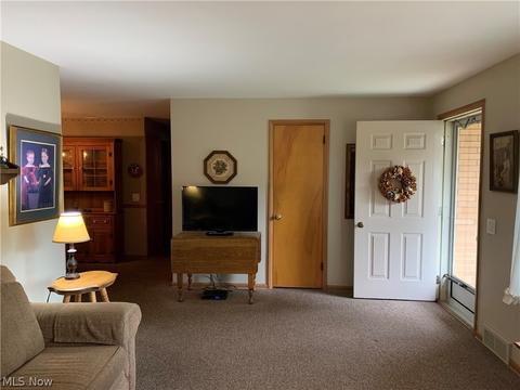 4613 4th St NW, Canton, OH 44708 photo 6