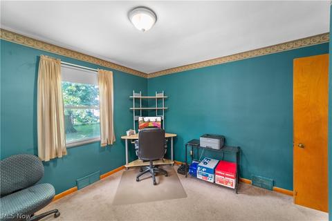 310 E 271 St, Euclid, OH 44132 photo 11