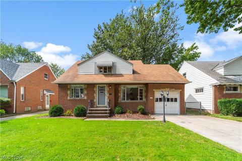 310 E 271 St, Euclid, OH 44132 photo 1