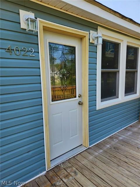 4022 Dunton Rd, Lorain, OH 44055 photo 3
