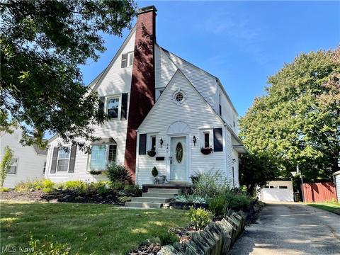 347 Harter Ave NW, Canton, OH 44708 photo 1