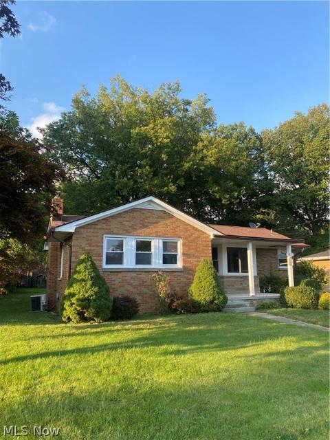 1821 W 10th St, Ashtabula, OH 44004 photo 1