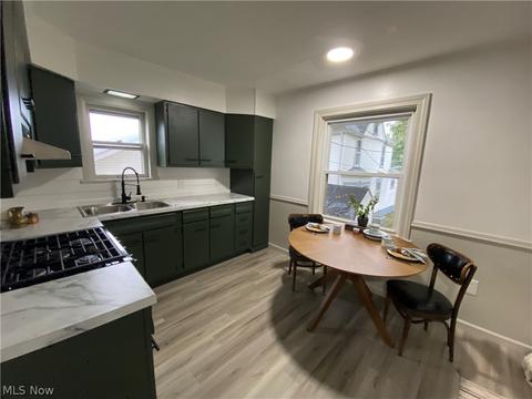 2419 Maple Ave NE, Canton, OH 44714 photo 6