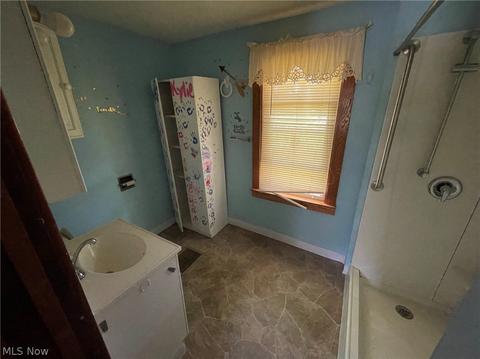 801 Garrison Rd, Ashtabula, OH 44004 photo 8