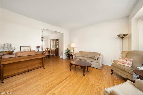 35985 Ithaca Dr, Avon, OH 44011 photo 4