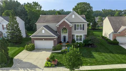 35985 Ithaca Dr, Avon, OH 44011 photo 2