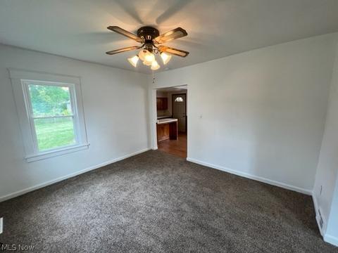496 Devitt Ave, Campbell, OH 44405 photo 2
