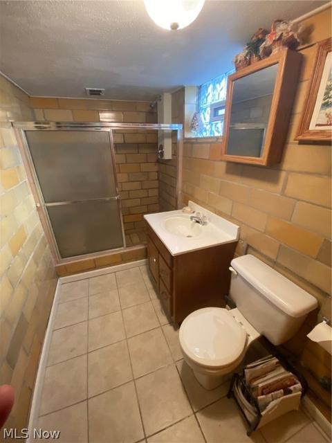 496 Devitt Ave, Campbell, OH 44405 photo 10