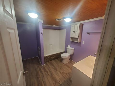 210 Downs Ave, Newcomerstown, OH 43832 photo 10
