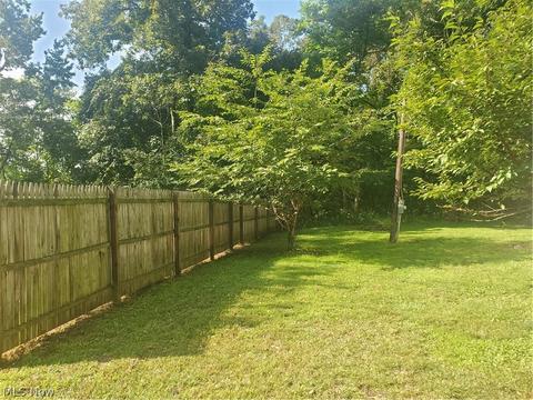 210 Downs Ave, Newcomerstown, OH 43832 photo 14