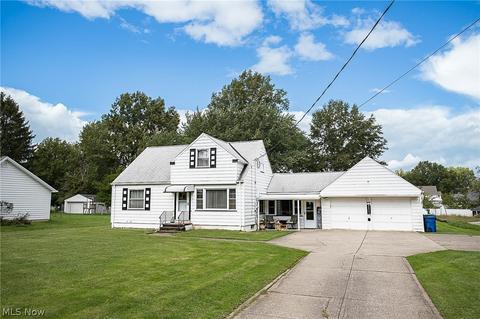 1769 E Ridgewood Dr, Seven Hills, OH 44131 photo 1