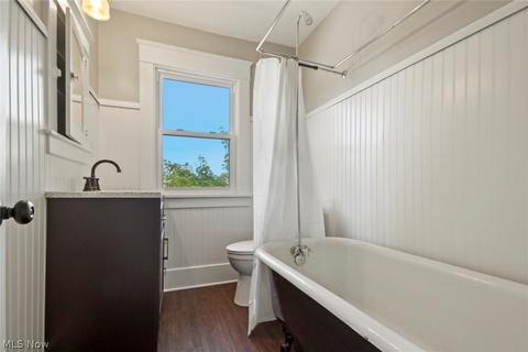 282 Elm St, Struthers, OH 44471 photo 9