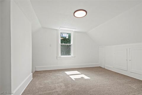 282 Elm St, Struthers, OH 44471 photo 12