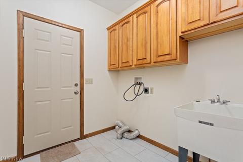 536 Appomattox Ct, Lagrange, OH 44050 photo 9