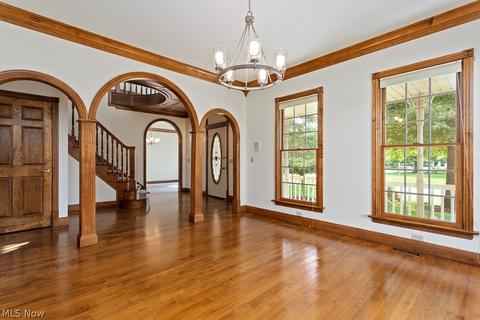 536 Appomattox Ct, Lagrange, OH 44050 photo 2