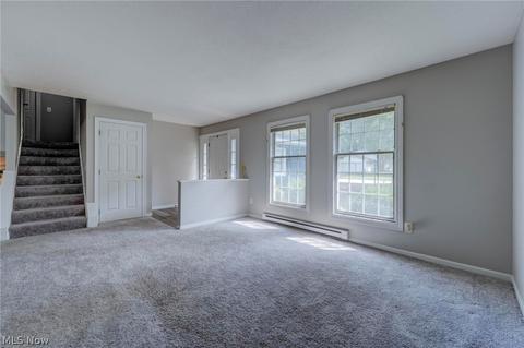176 Timberlane Dr, Elyria, OH 44035 photo 6