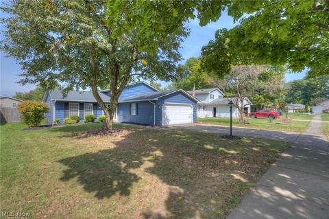 176 Timberlane Dr, Elyria, OH 44035 photo 3
