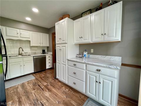 8224 Maramont Dr #B, Boardman, OH 44512 photo 6