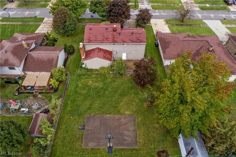 2777 Coventry Dr, Parma, OH 44134 photo 30