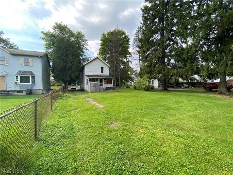 224 Poland Ave, Struthers, OH 44471 photo 9
