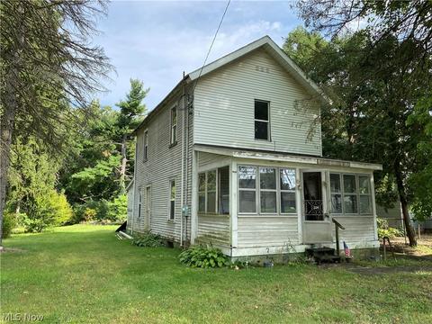 224 Poland Ave, Struthers, OH 44471 photo 1