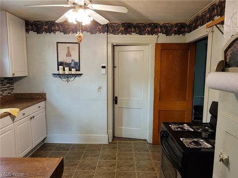 1836 E 34th St, Lorain, OH 44055 photo 6