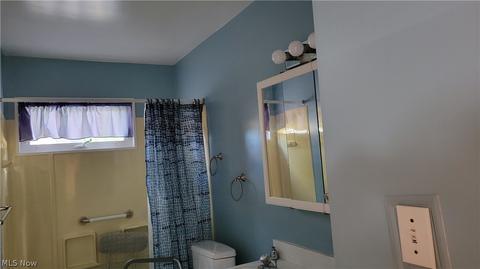 559 Hemlock Dr, Euclid, OH 44132 photo 17