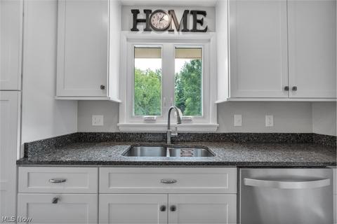 43151 Dellefield Rd, Elyria, OH 44035 photo 10