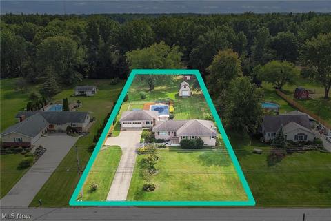 43151 Dellefield Rd, Elyria, OH 44035 photo 2
