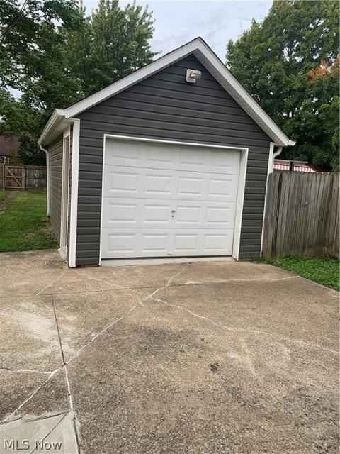 1733 E 34th St, Lorain, OH 44055 photo 7