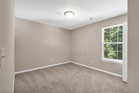 4640 Blush Ct, Lorain, OH 44053 photo 19